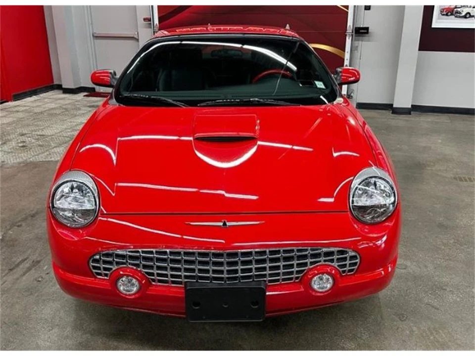 2003 Ford Thunderbird 11th Gen - Image 4 of 27