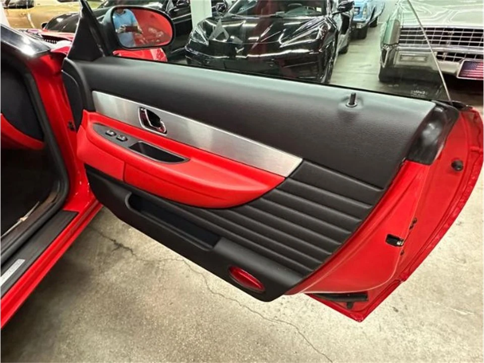 2003 Ford Thunderbird 11th Gen - Image 16 of 27