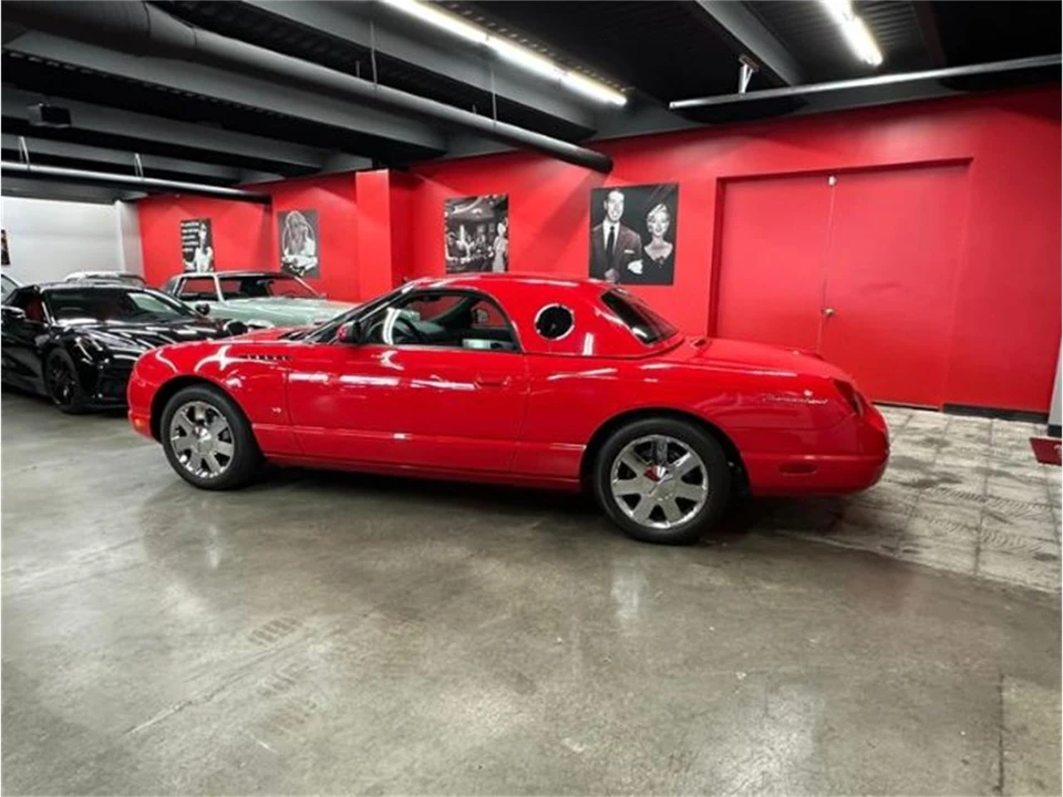 2003 Ford Thunderbird 11th Gen - Image 21 of 27
