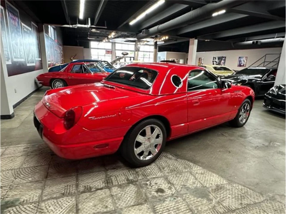2003 Ford Thunderbird 11th Gen - Image 26 of 27