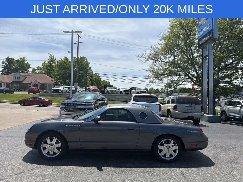 2003 Ford Thunderbird 11th Gen - Image 6 of 12
