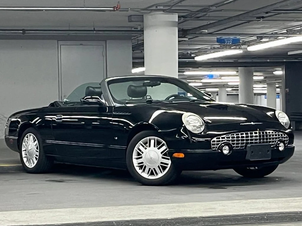 2003 Ford Thunderbird 11th Gen - Image 2 of 31