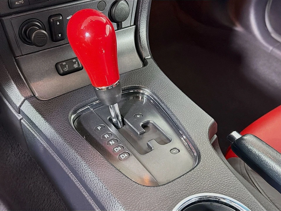 2003 Ford Thunderbird 11th Gen - Image 18 of 31