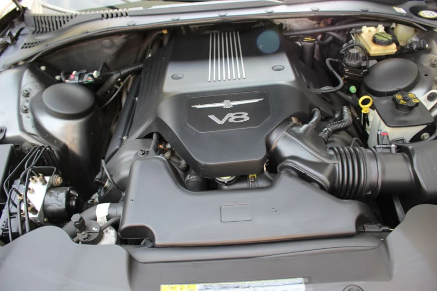 2003 Ford Thunderbird 11th Gen - Image 6 of 11