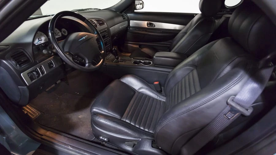 2003 Ford Thunderbird 11th Gen - Image 5 of 12