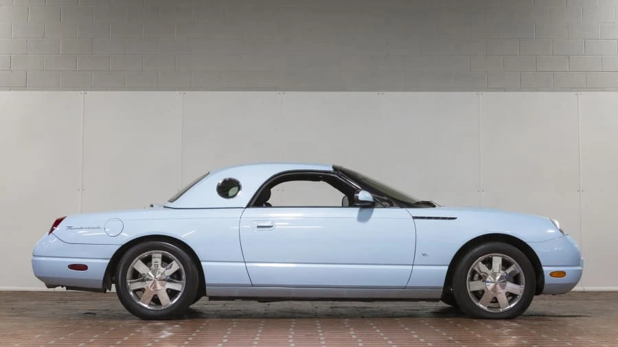 2003 Ford Thunderbird 11th Gen - Image 11 of 12