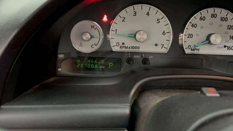 2003 Ford Thunderbird 11th Gen - Image 10 of 14