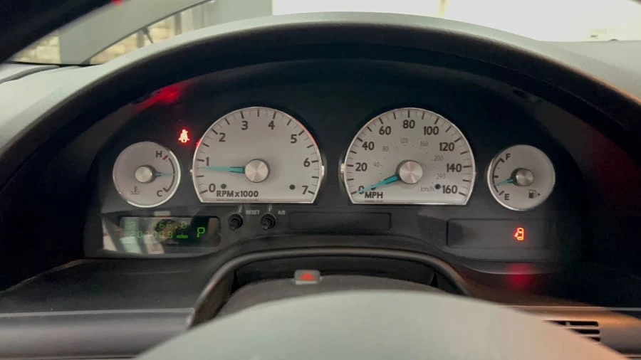 2003 Ford Thunderbird 11th Gen - Image 11 of 14