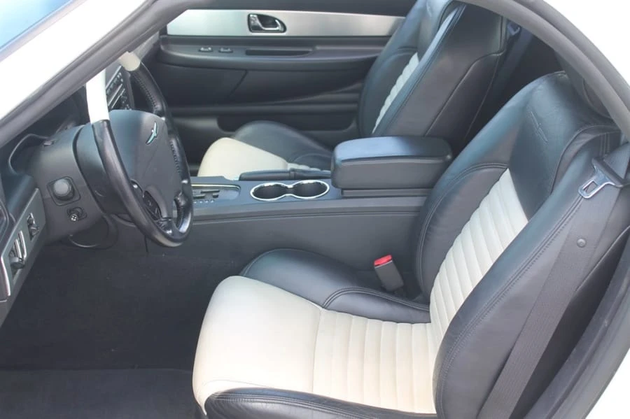 2003 Ford Thunderbird 11th Gen - Image 13 of 17