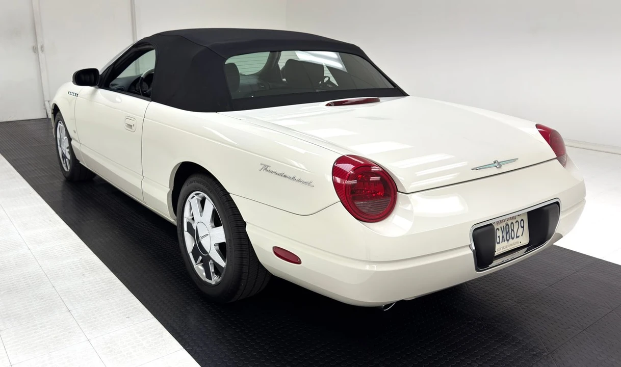 2003 Ford Thunderbird 11th Gen - Image 5 of 31