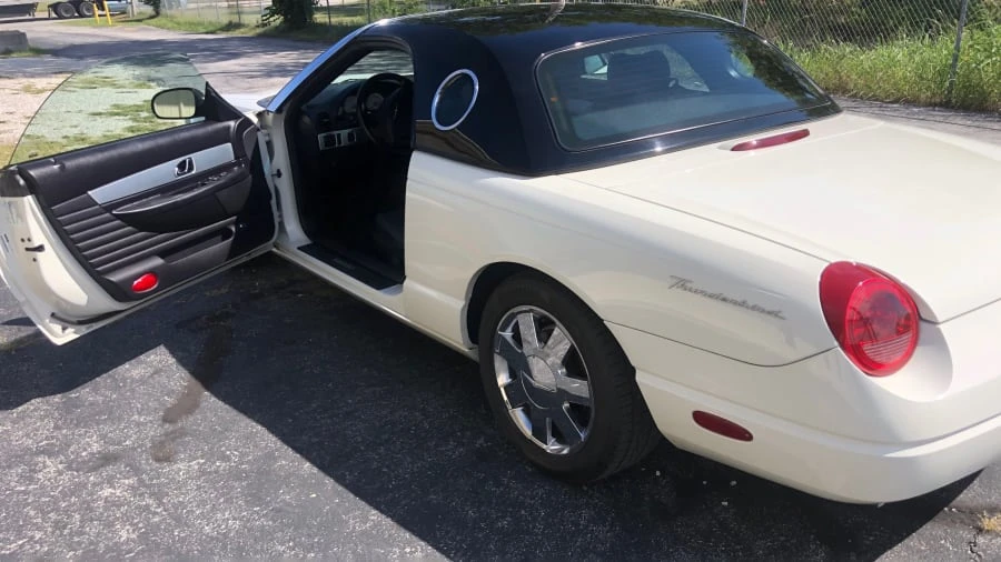 2003 Ford Thunderbird 11th Gen - Image 5 of 7
