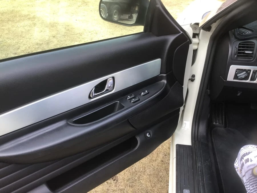 2003 Ford Thunderbird 11th Gen - Image 14 of 16