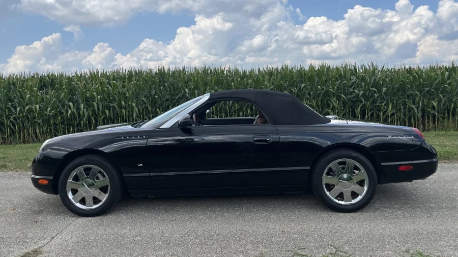 2003 Ford Thunderbird 11th Gen - Image 9 of 31