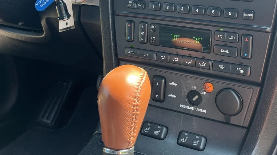 2003 Ford Thunderbird 11th Gen - Image 29 of 31