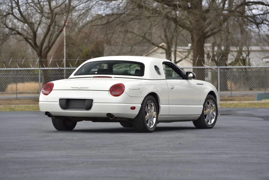 2003 Ford Thunderbird 11th Gen - Image 3 of 31