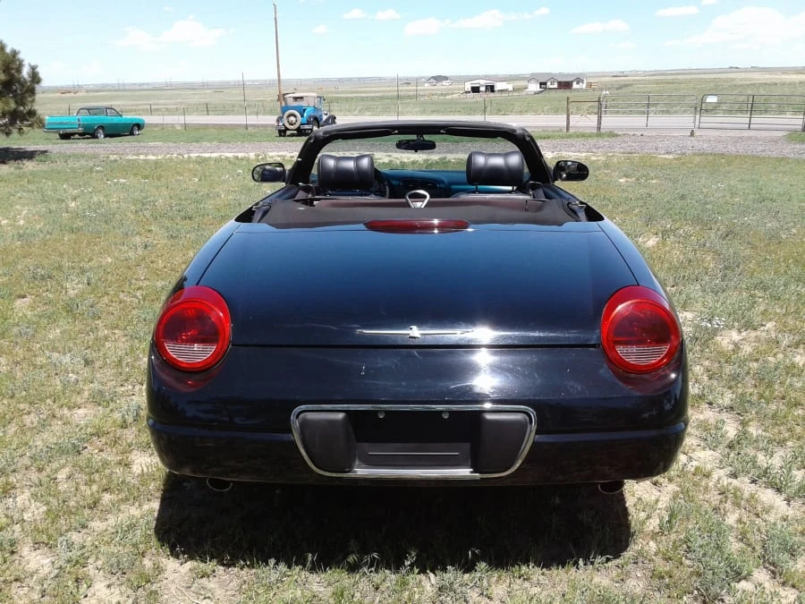2003 Ford Thunderbird 11th Gen - Image 9 of 11