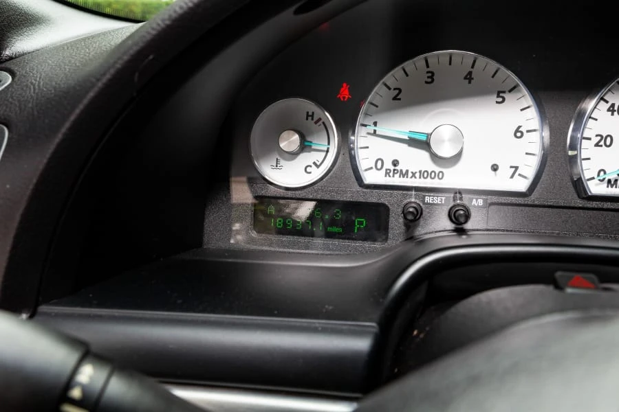2003 Ford Thunderbird 11th Gen - Image 5 of 12