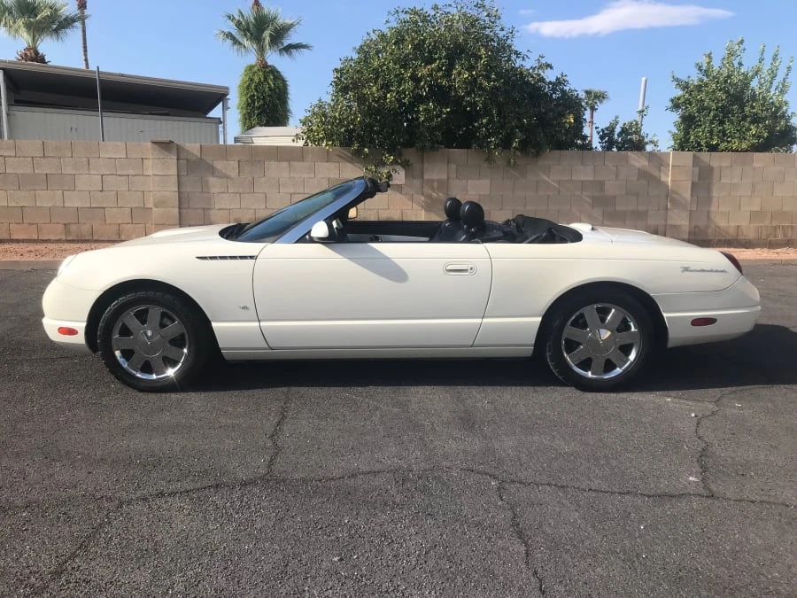 2003 Ford Thunderbird 11th Gen - Image 2 of 5
