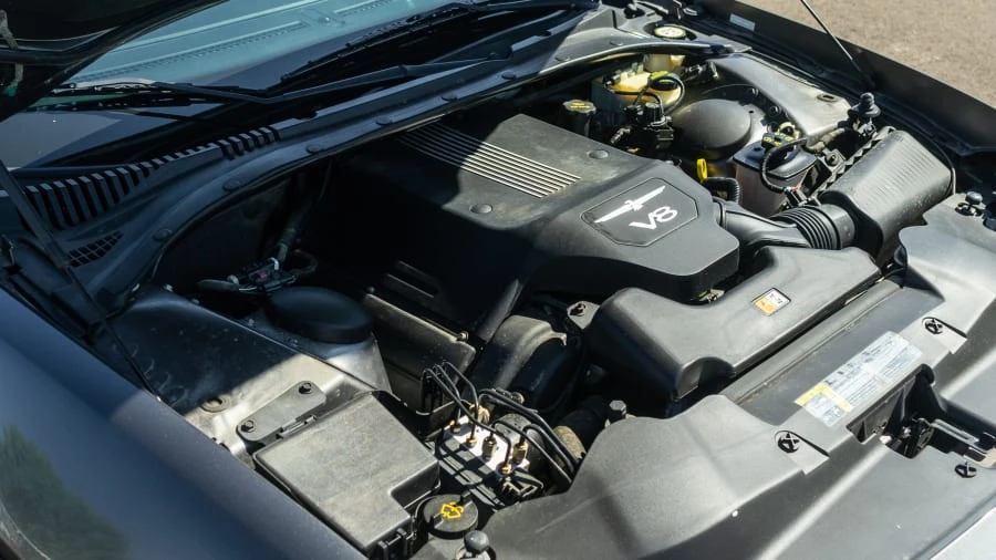 2003 Ford Thunderbird 11th Gen - Image 7 of 12
