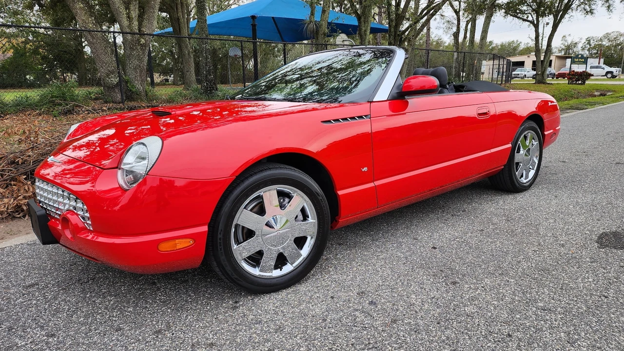 2003 Ford Thunderbird 11th Gen - Image 12 of 12