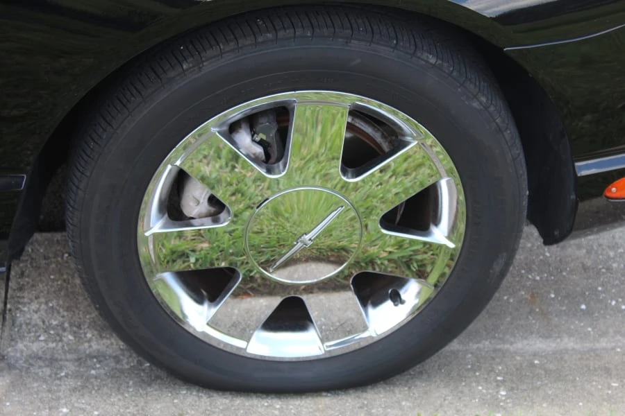 2003 Ford Thunderbird 11th Gen - Image 11 of 20