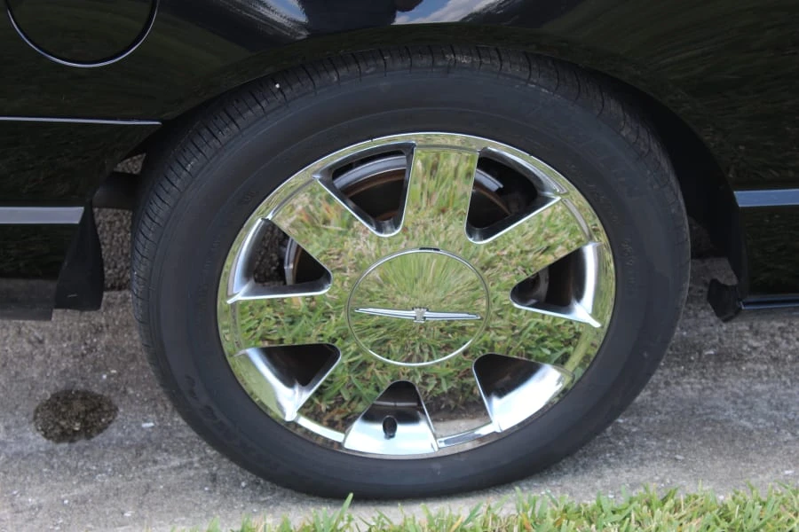 2003 Ford Thunderbird 11th Gen - Image 10 of 20