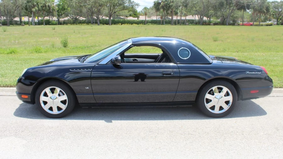 2003 Ford Thunderbird 11th Gen - Image 2 of 20