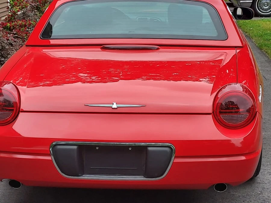 2003 Ford Thunderbird 11th Gen - Image 11 of 16