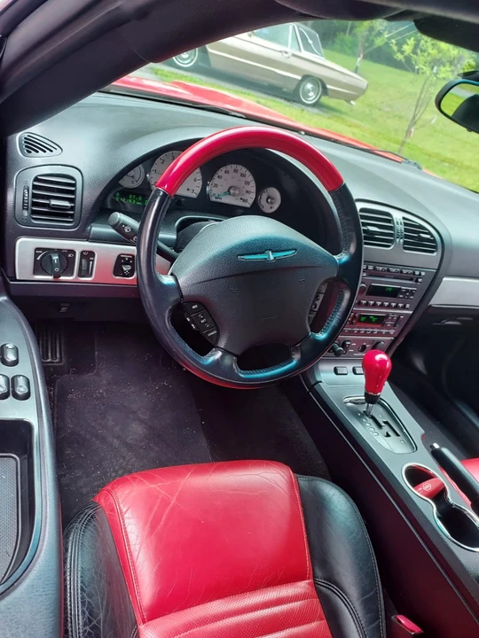 2003 Ford Thunderbird 11th Gen - Image 14 of 16