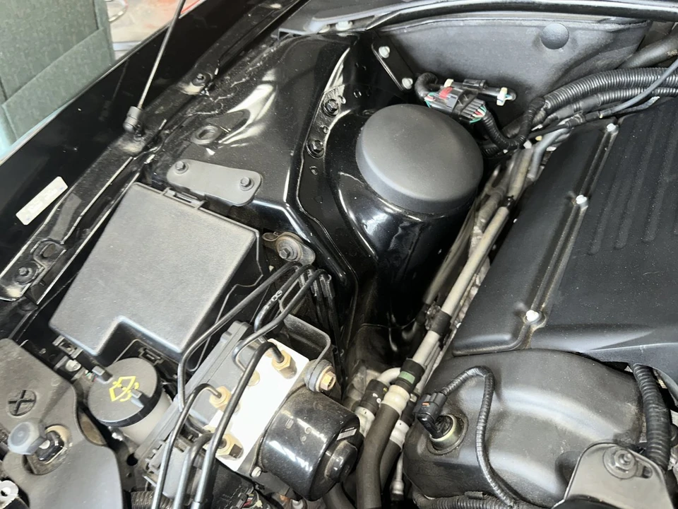 2003 Ford Thunderbird 11th Gen - Image 11 of 31