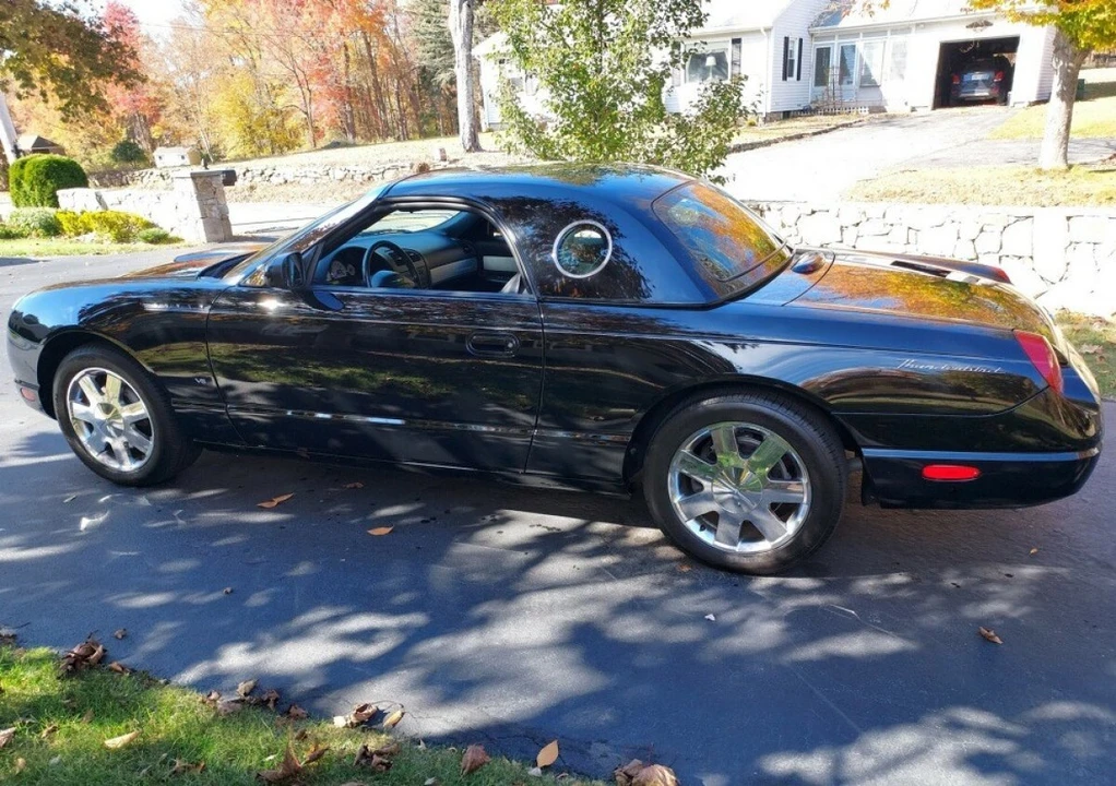 2003 Ford Thunderbird 11th Gen - Image 15 of 31