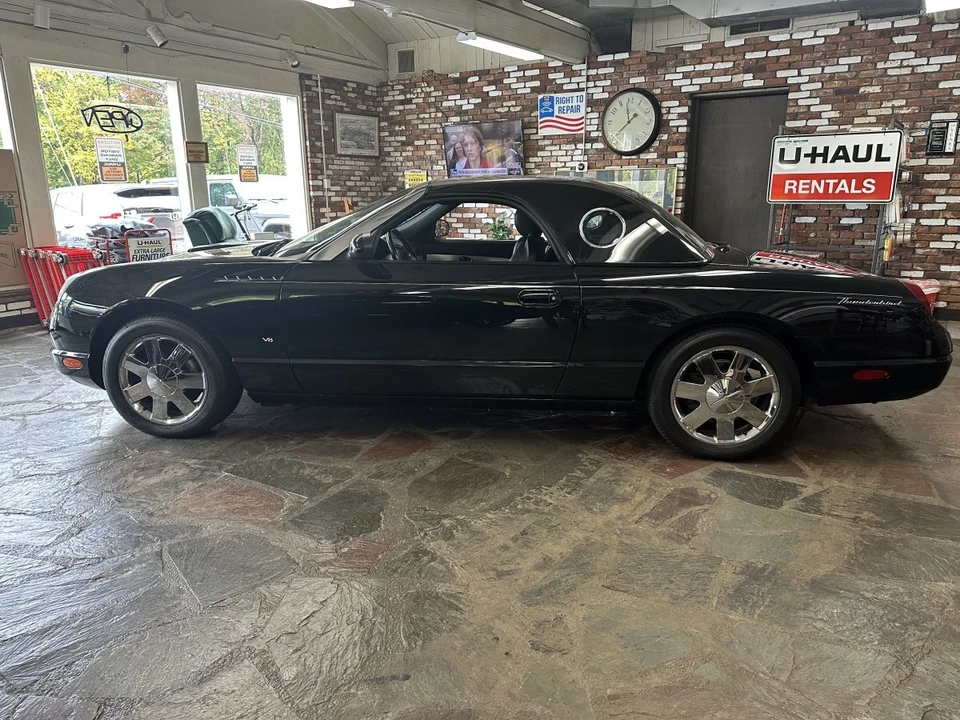 2003 Ford Thunderbird 11th Gen - Image 17 of 31