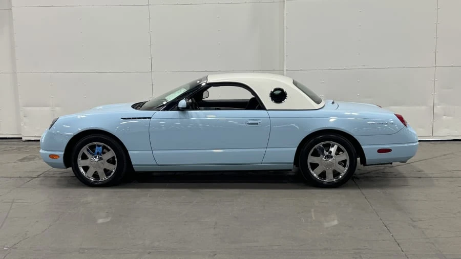 2003 Ford Thunderbird 11th Gen - Image 2 of 12