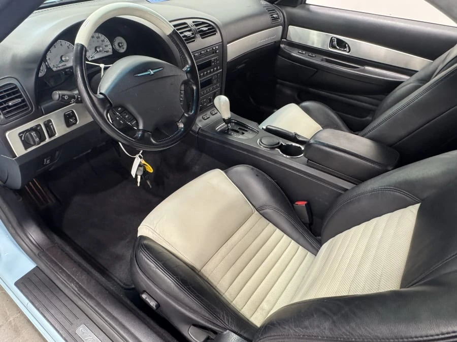 2003 Ford Thunderbird 11th Gen - Image 6 of 12