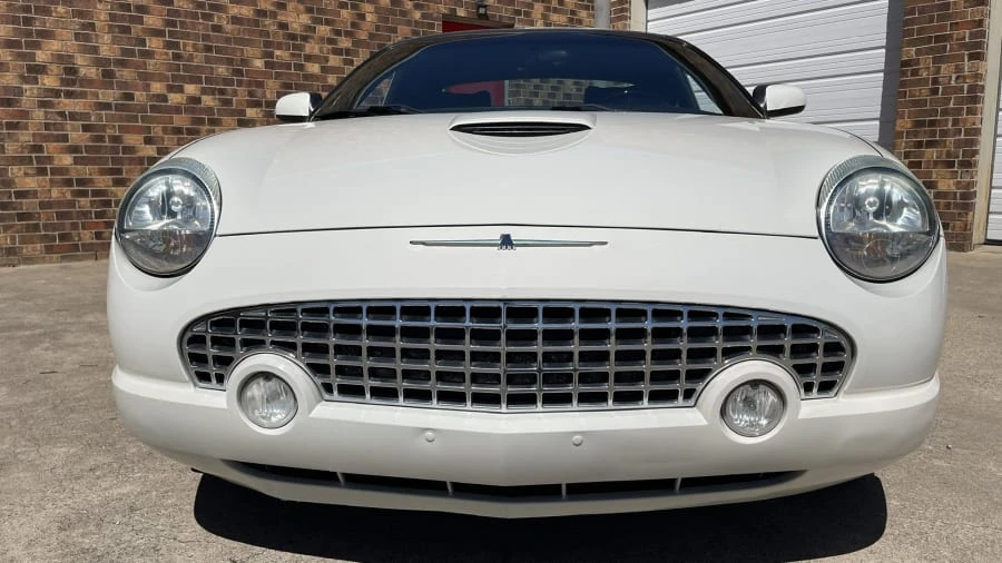 2003 Ford Thunderbird 11th Gen - Image 4 of 23
