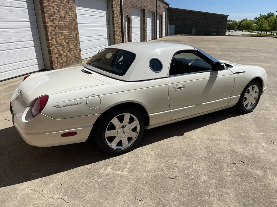 2003 Ford Thunderbird 11th Gen - Image 3 of 23