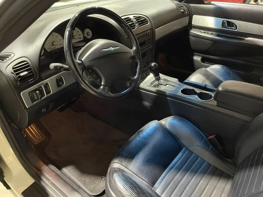 2003 Ford Thunderbird 11th Gen - Image 11 of 23