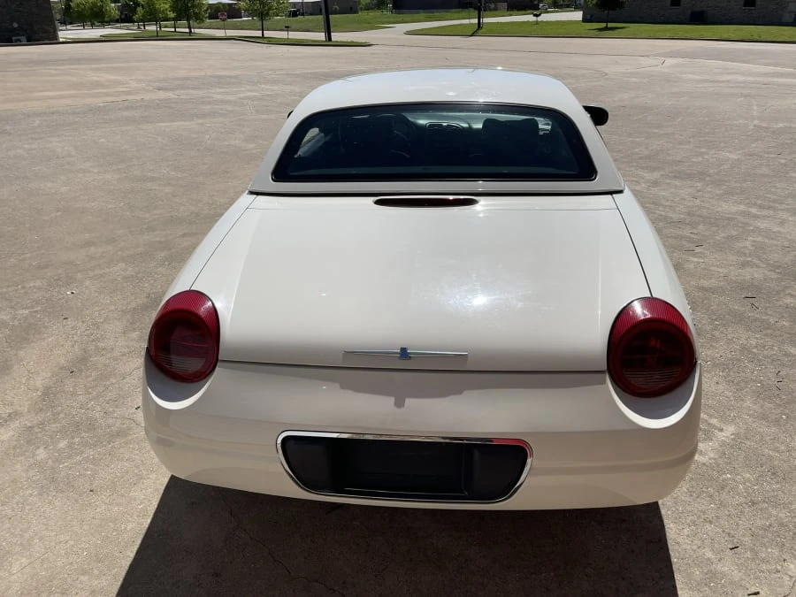 2003 Ford Thunderbird 11th Gen - Image 8 of 23