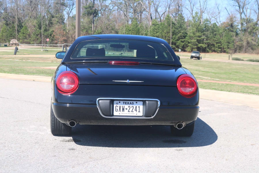 2003 Ford Thunderbird 11th Gen - Image 2 of 8