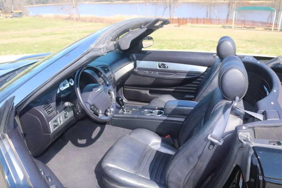 2003 Ford Thunderbird 11th Gen - Image 4 of 8