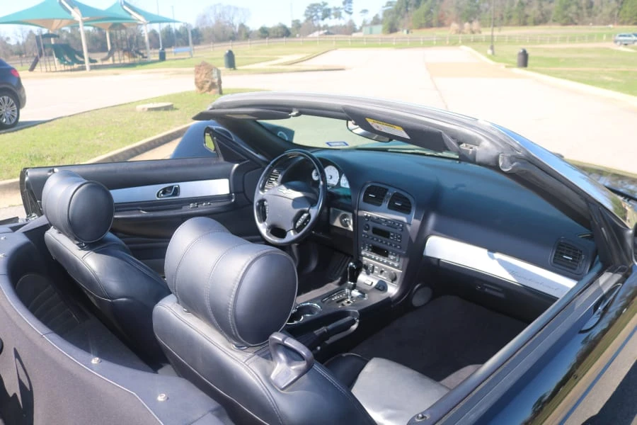 2003 Ford Thunderbird 11th Gen - Image 6 of 8