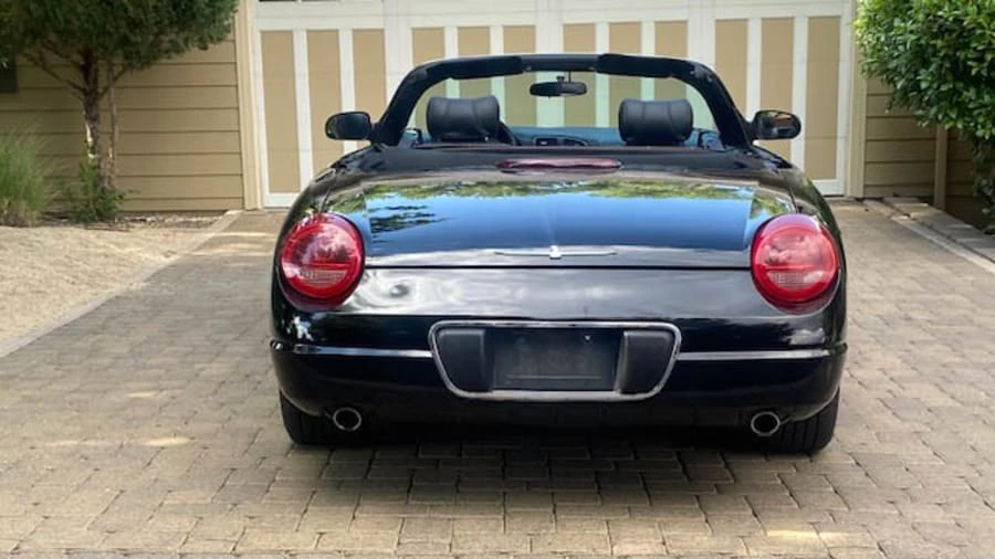 2003 Ford Thunderbird 11th Gen - Image 15 of 31