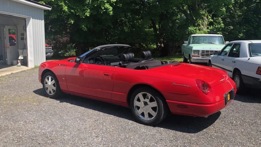 2003 Ford Thunderbird 11th Gen - Image 2 of 10