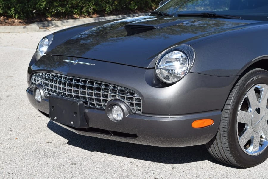 2003 Ford Thunderbird 11th Gen - Image 2 of 11