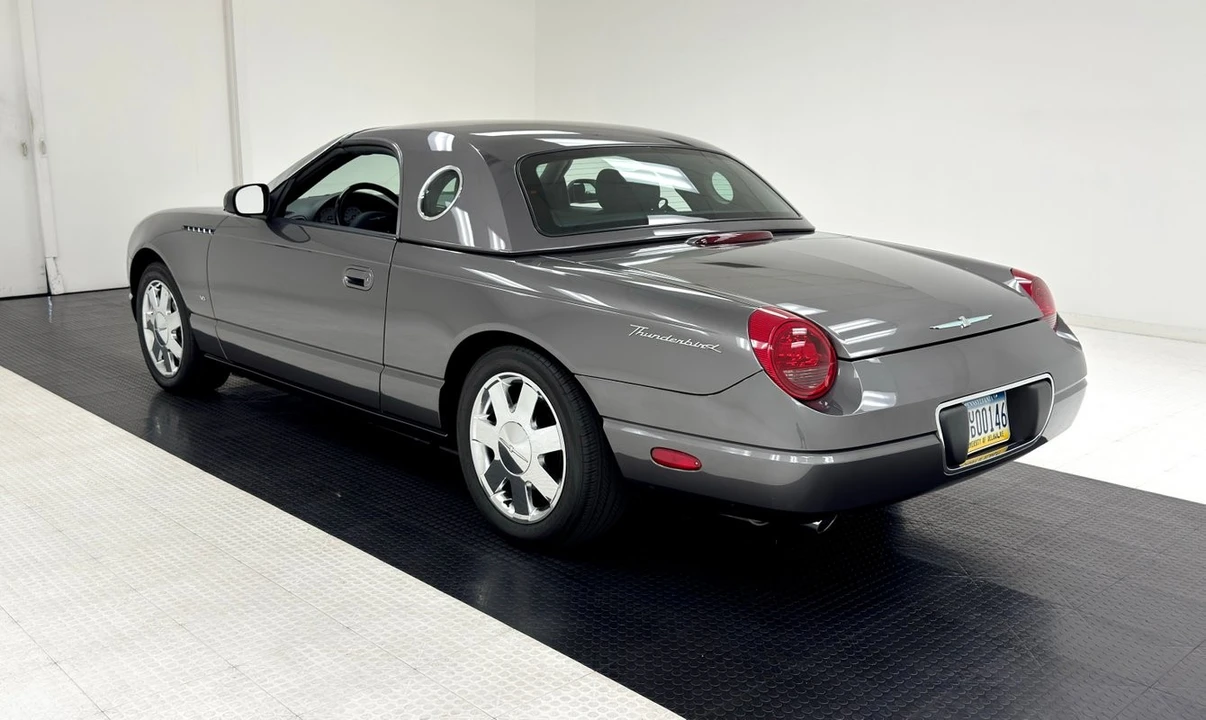 2003 Ford Thunderbird 11th Gen - Image 7 of 12