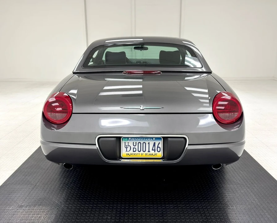 2003 Ford Thunderbird 11th Gen - Image 10 of 12