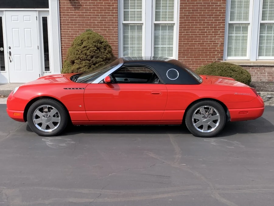 2003 Ford Thunderbird 11th Gen - Image 2 of 8