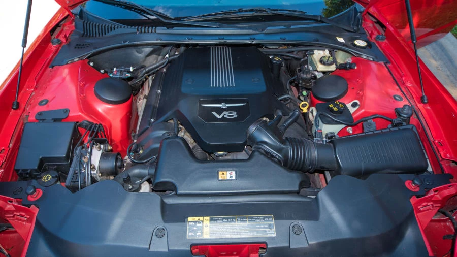 2003 Ford Thunderbird 11th Gen - Image 6 of 11