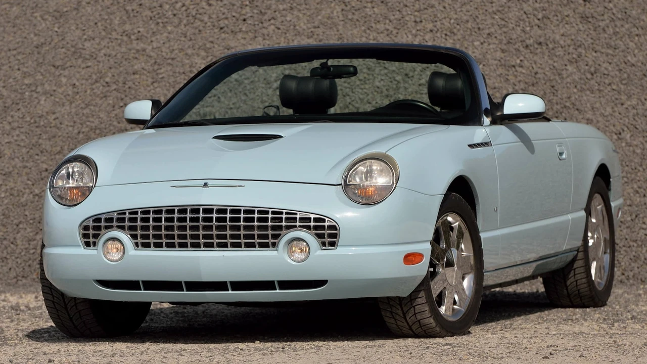 2003 Ford Thunderbird 11th Gen - Image 21 of 31