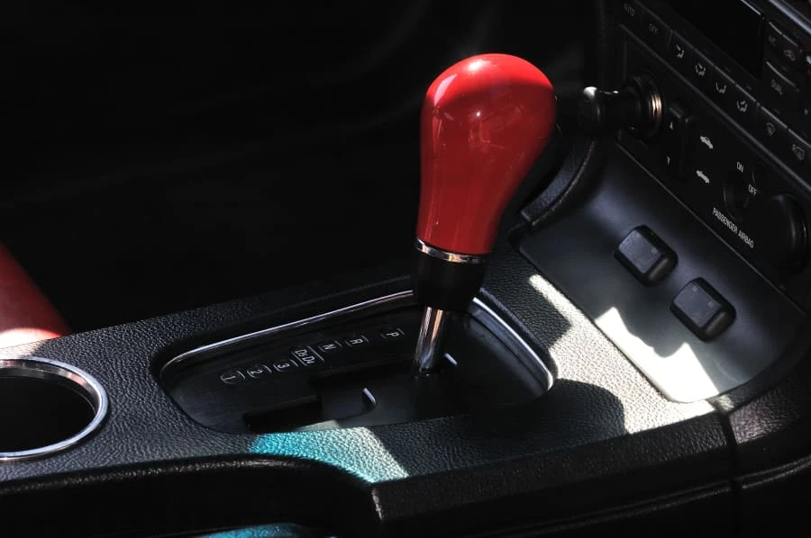 2003 Ford Thunderbird 11th Gen - Image 5 of 11